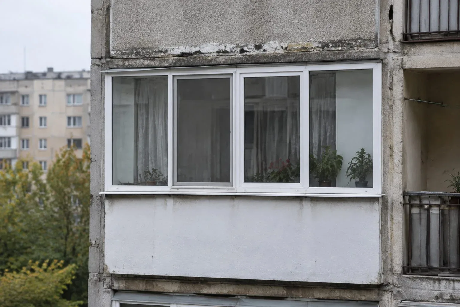 Balcon închis pentru impozitare