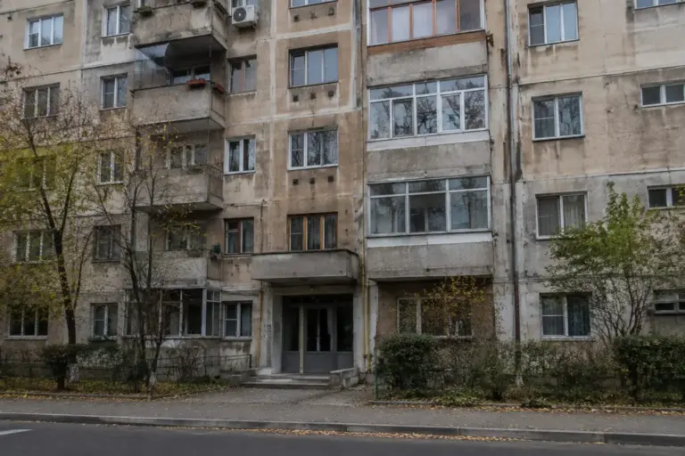 Bloc cu impozit pe locuință